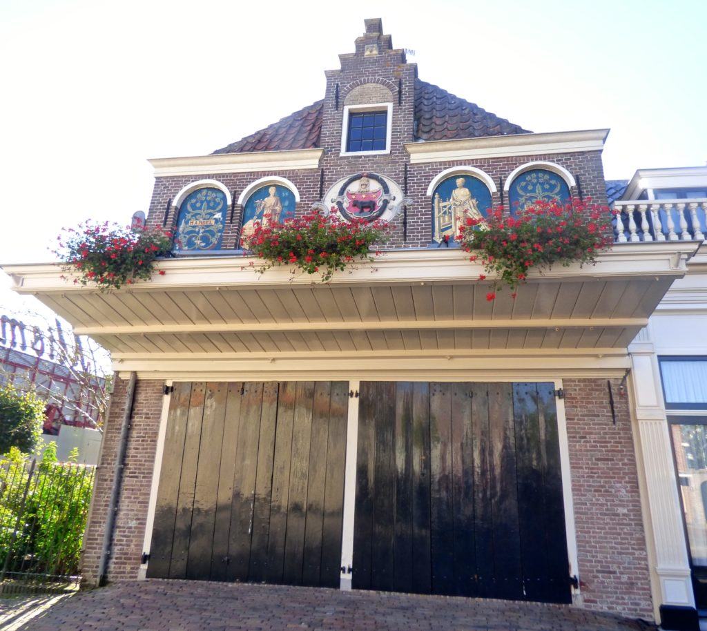 The charms of Holland with City Discovery Tours
