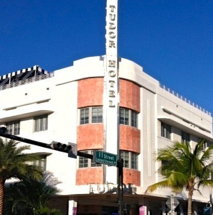 Miami Beach Art Deco Walking Tour (the AARP goes to Spring Break version)